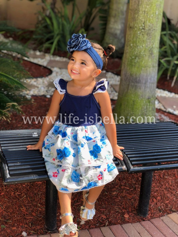 Floral Flying Sleeve Cake Lace Girl Dress - © 2019, Life Is'Bella / NEYSOUTH LLC.